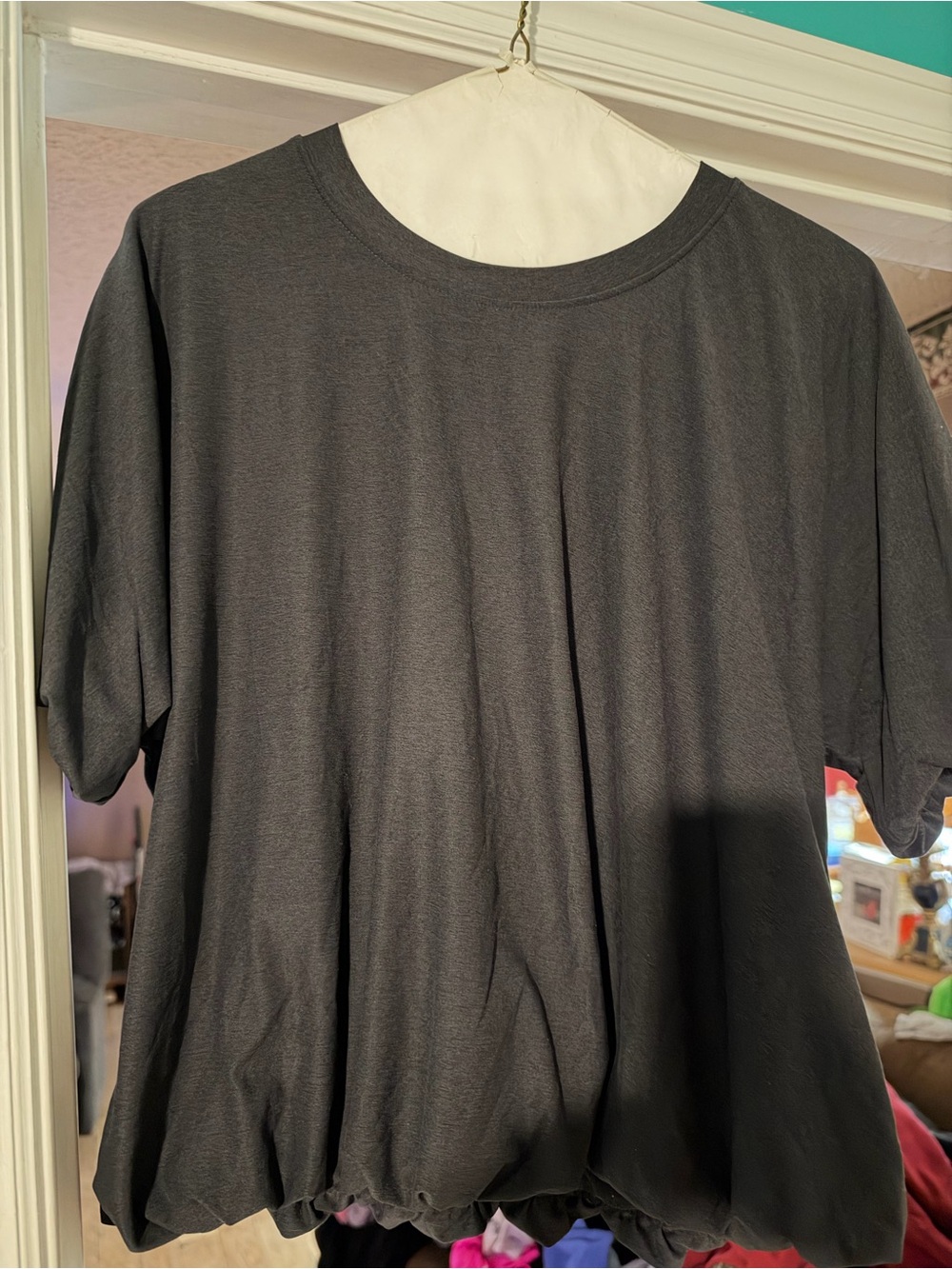 Old Navy Black Short-Sleeve Bubble Hem Top